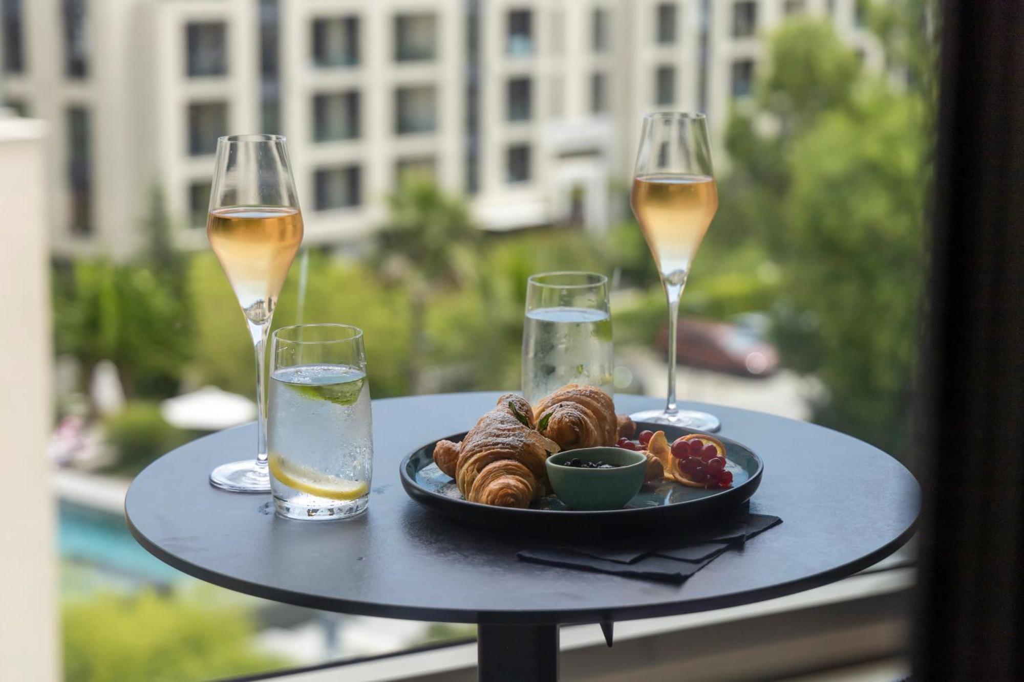 Azur Premium Resort سينتس قسطنطين وهيلينا المظهر الخارجي الصورة